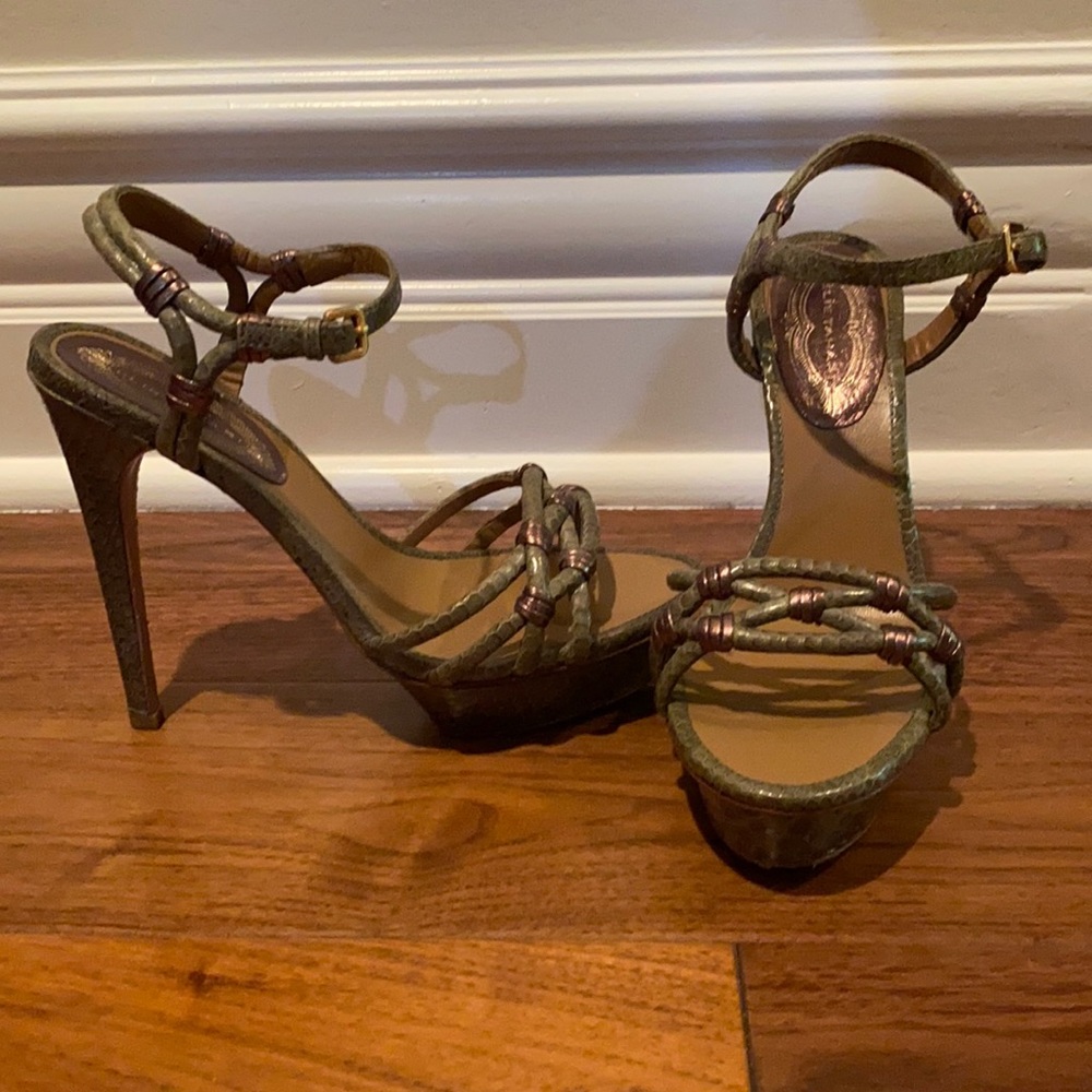 Elie Tahari
